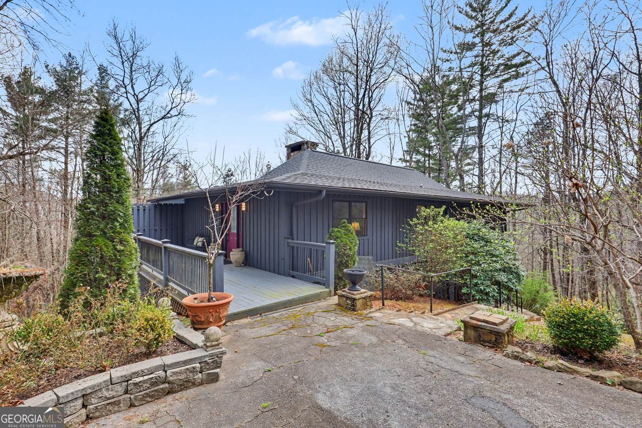 594 Sky High Drive - Photo 1