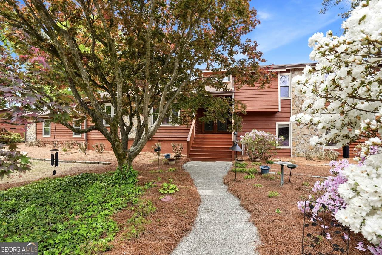4228 Cove Court - Photo 1
