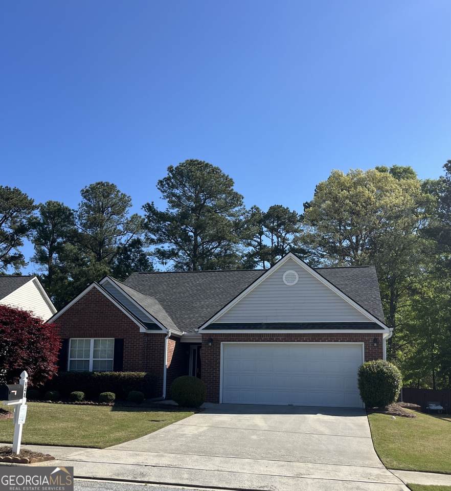 948 Village View Circle - Photo 1