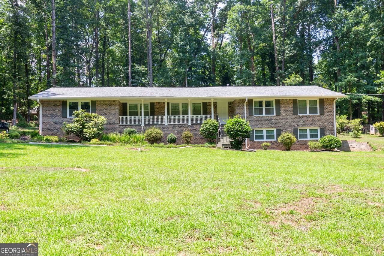 1976 Emerald Drive - Photo 1