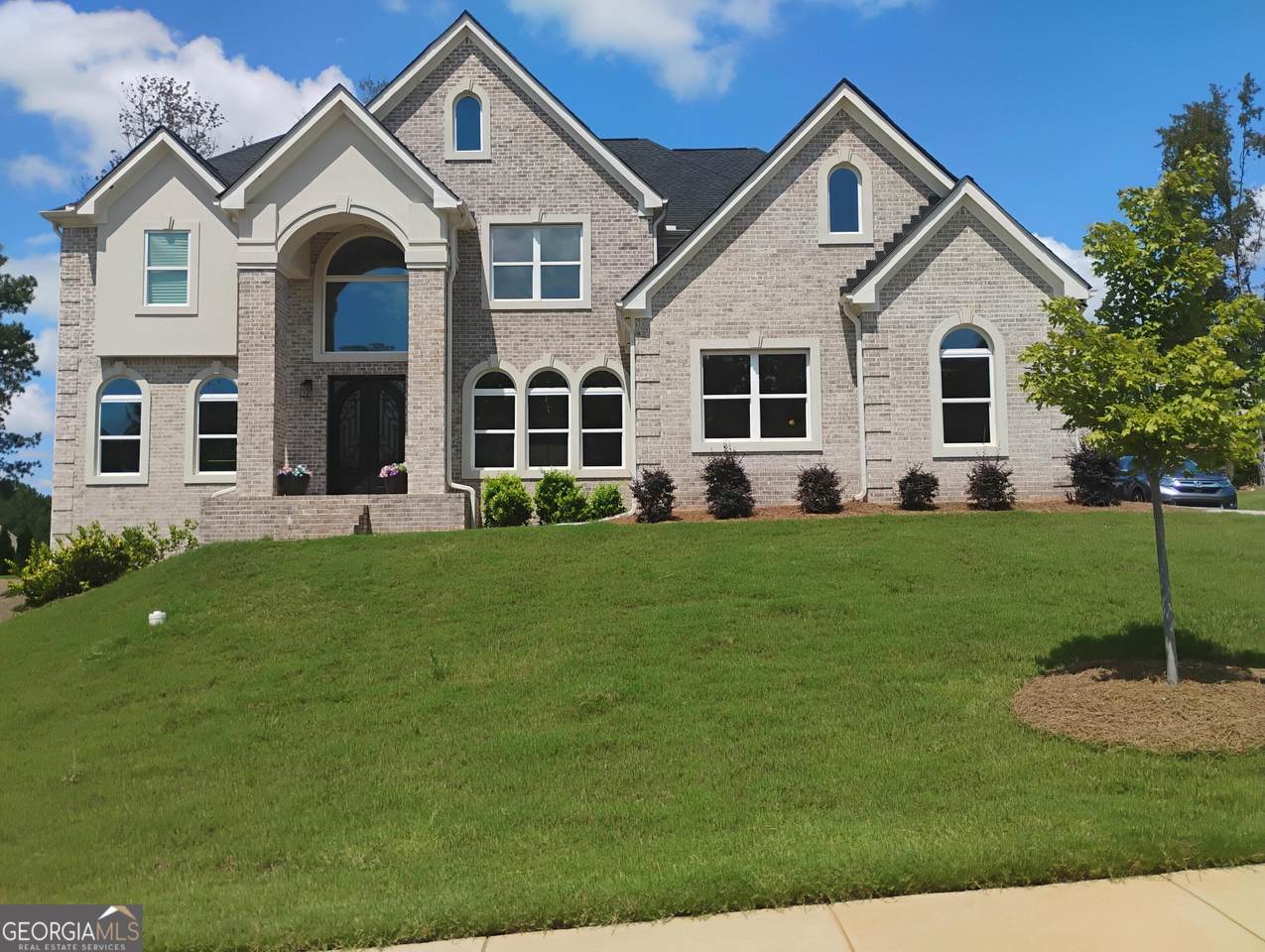 4604 Mossey Drive - Photo 1