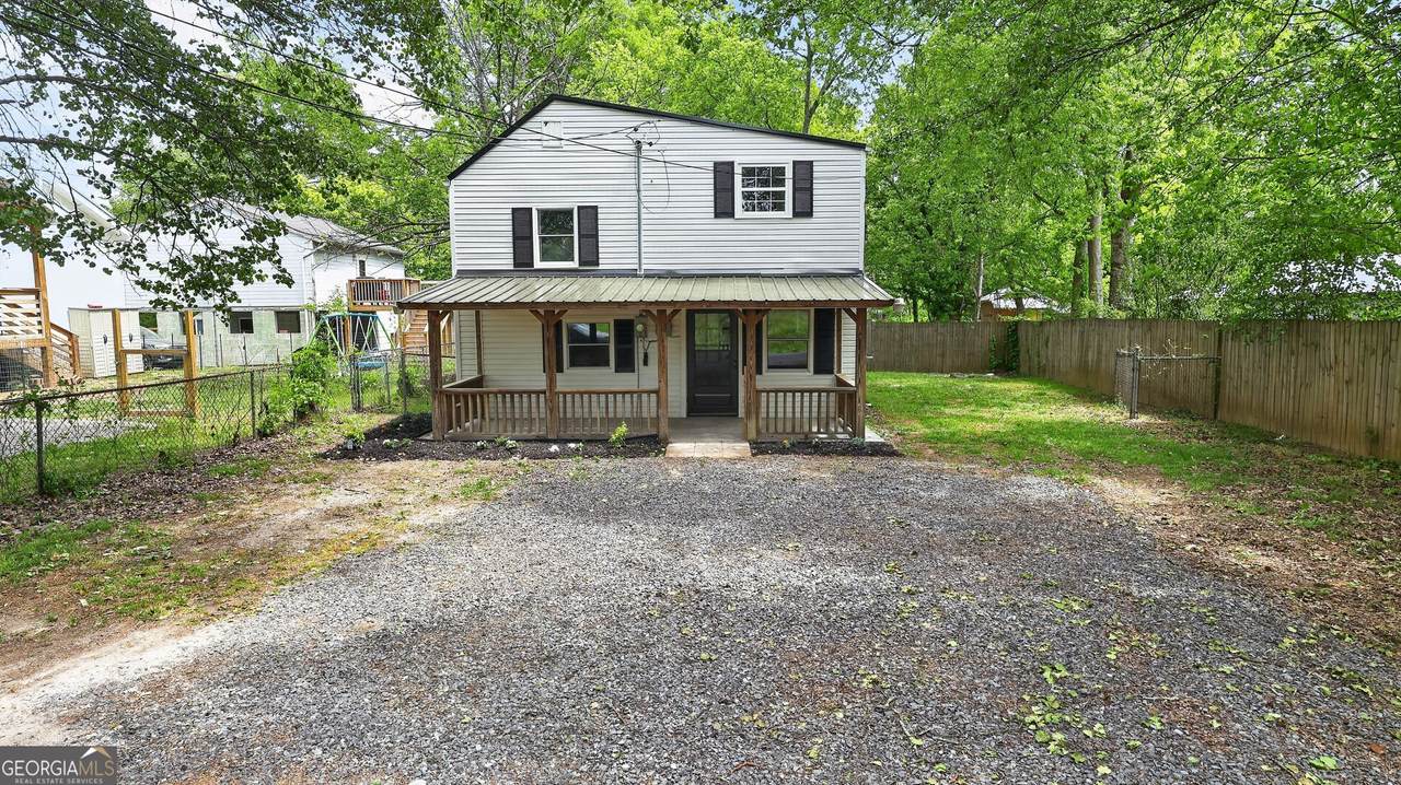 33 Lake Terrace - Photo 1
