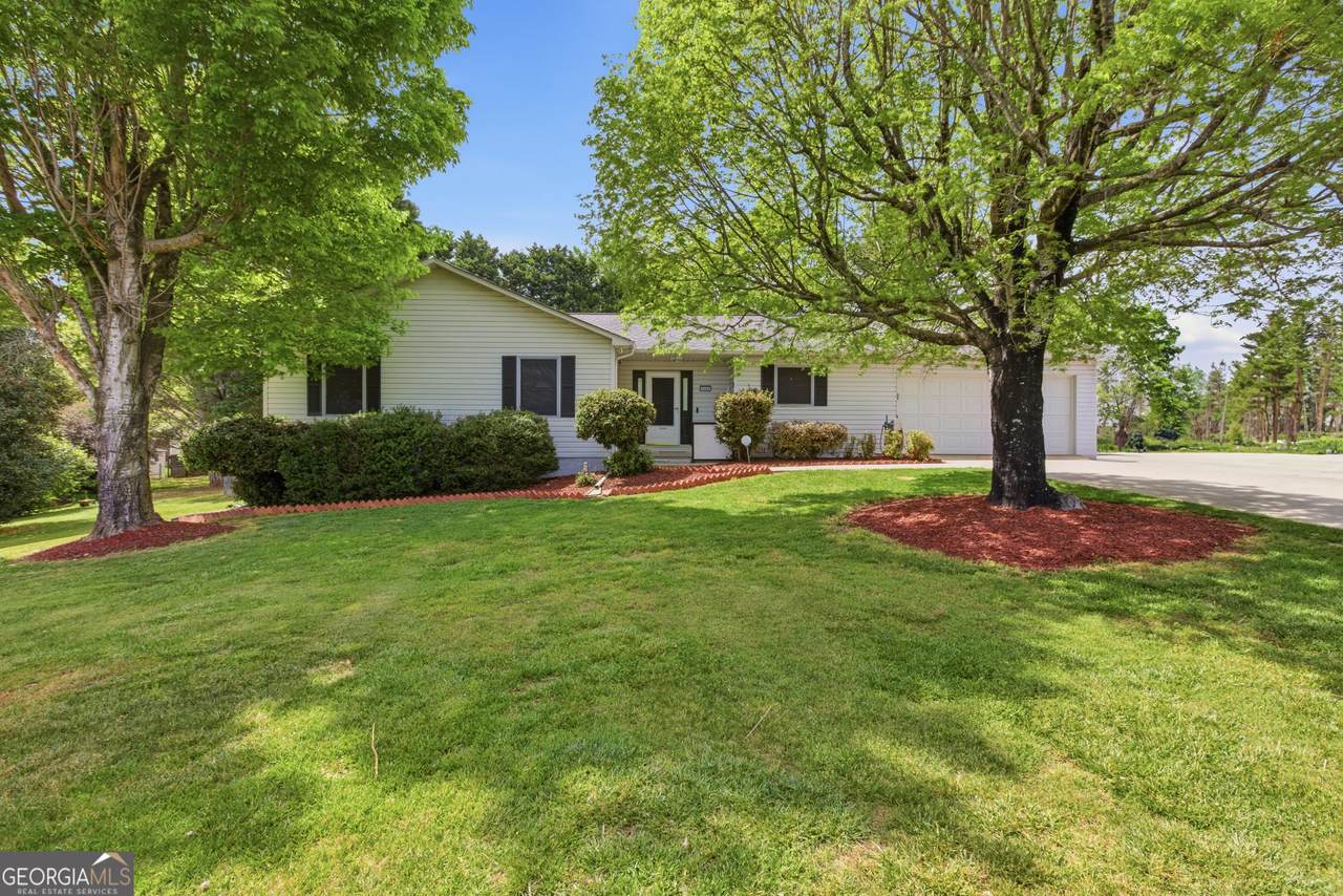 3941 Summit Chase - Photo 1