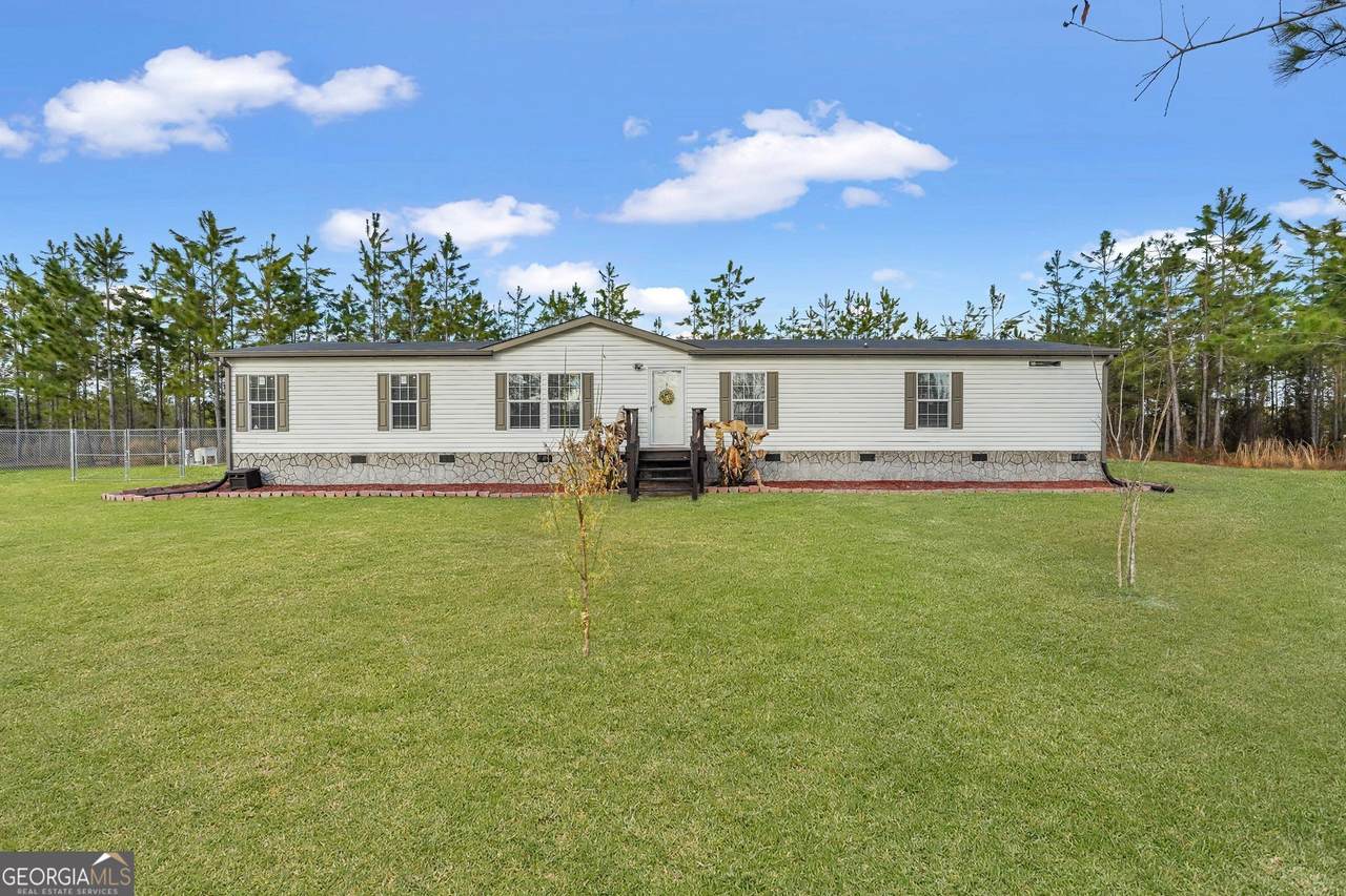 1834 Highway 252 - Photo 1