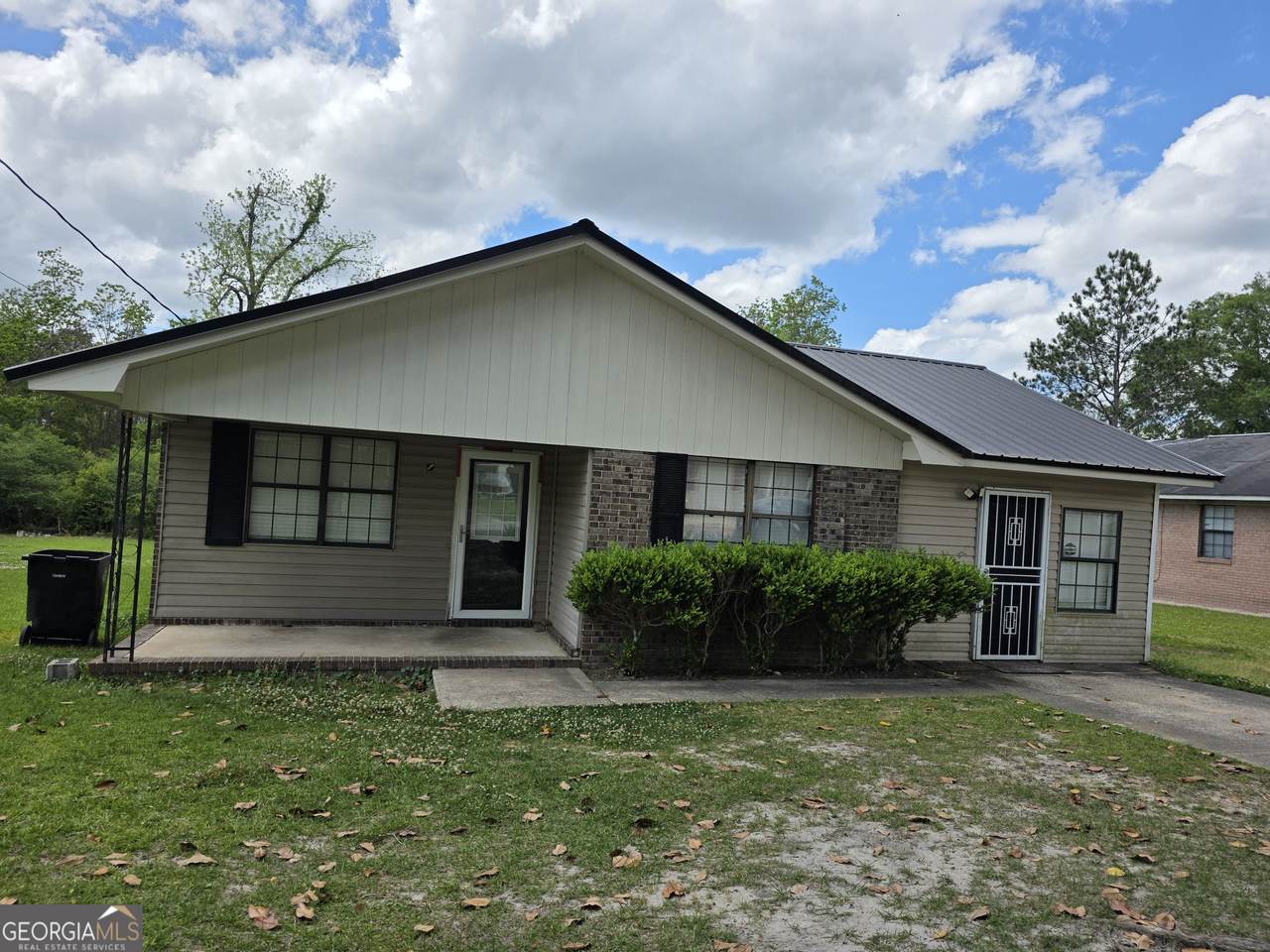 1513 Wynn Avenue - Photo 1