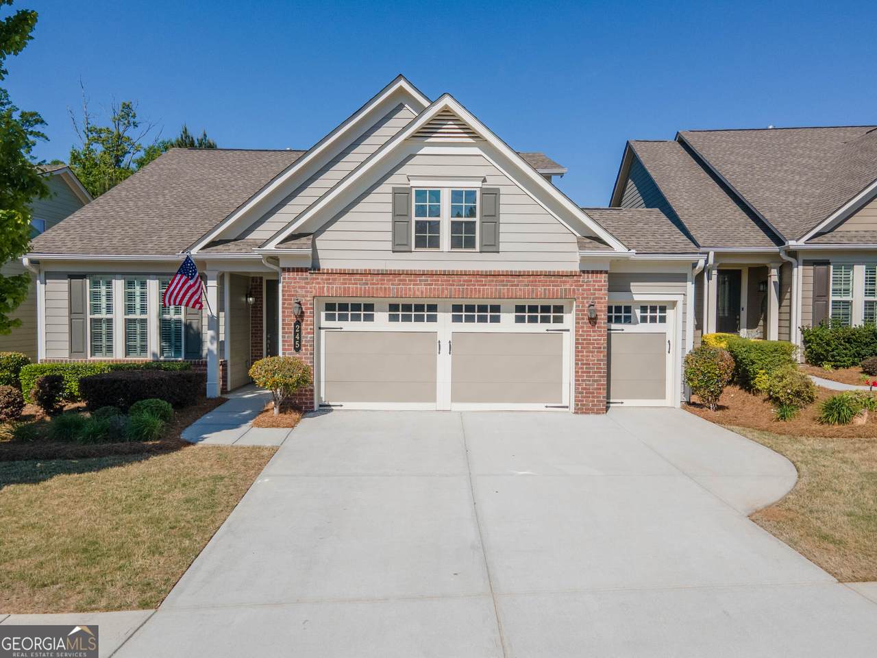 245 Spruce Pine Circle - Photo 1