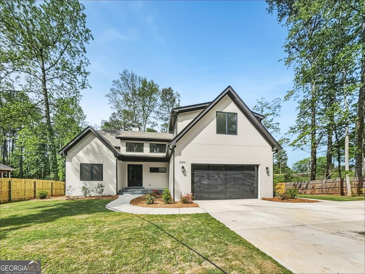 2162 Plantation Road - Photo 1