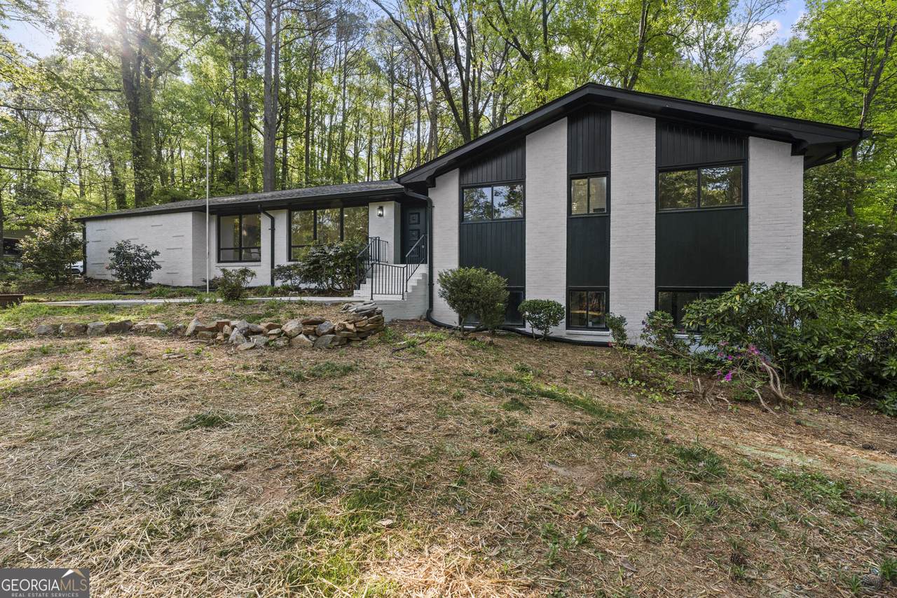 5253 Oxbow Road - Photo 1
