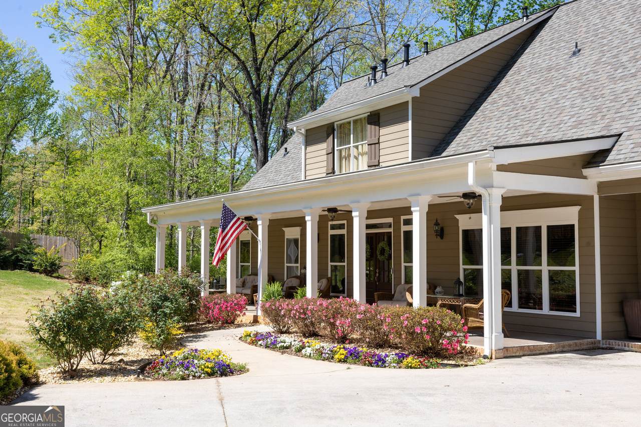 5725 Riley Road - Photo 1