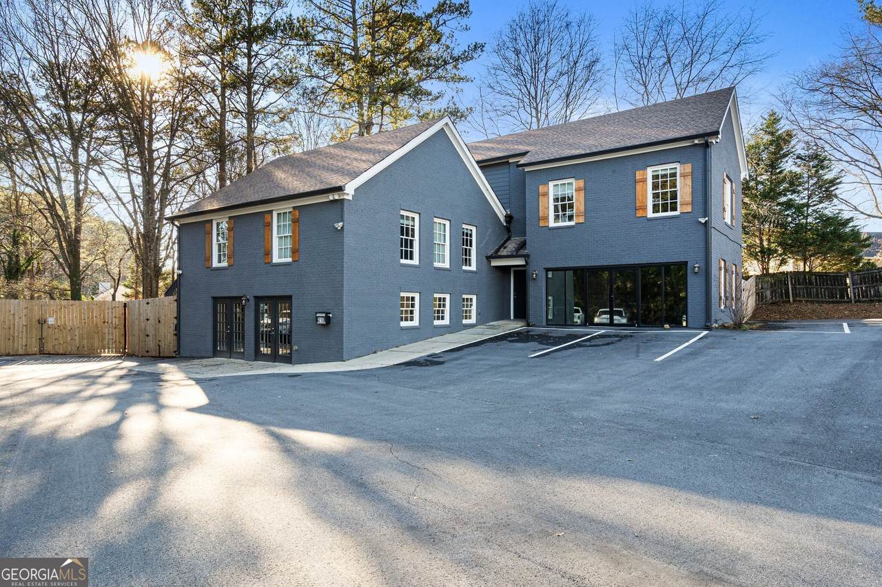 210 Crossville Road - Photo 1