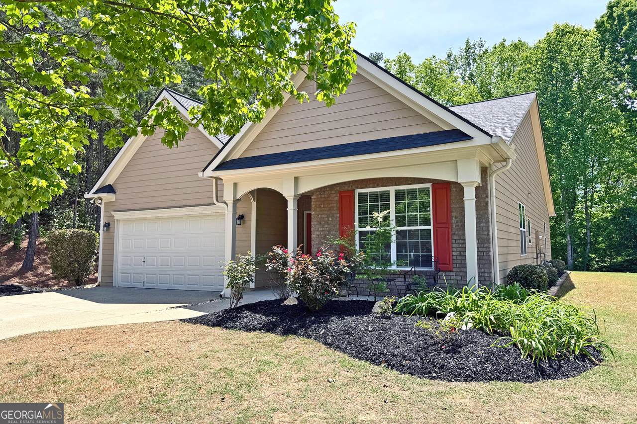 512 Little Shoals Place - Photo 1