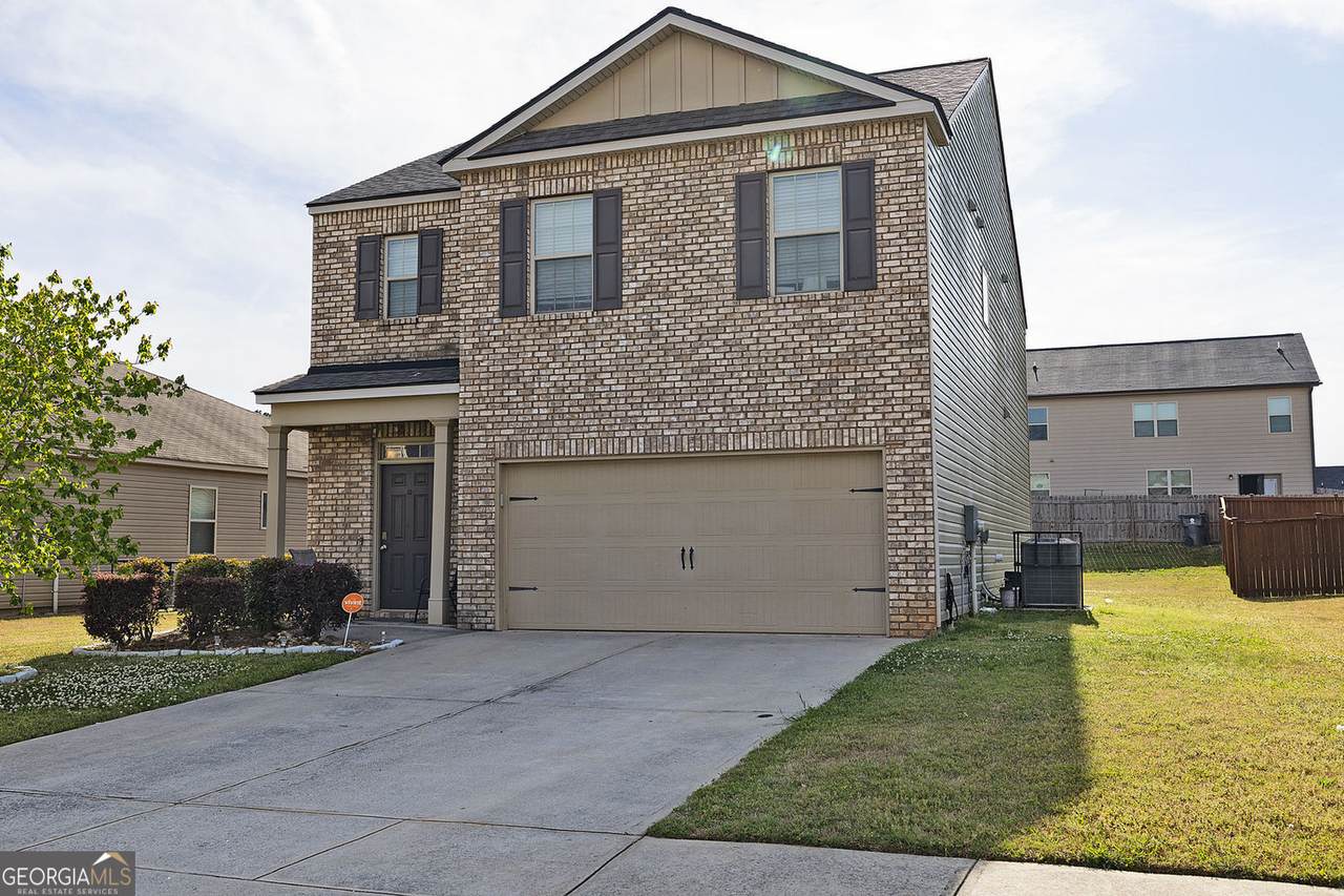 2084 Sawgrass Drive - Photo 1