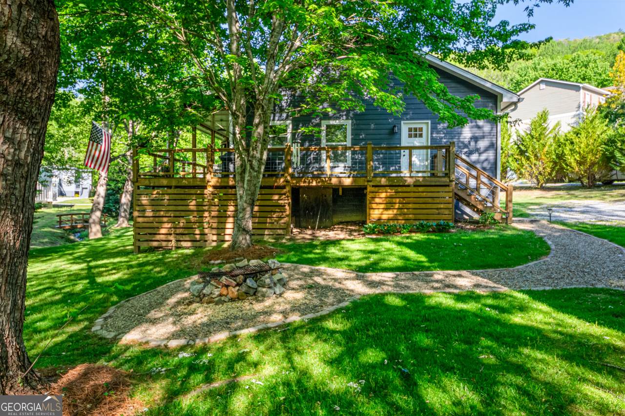 45 Hall Lane - Photo 1