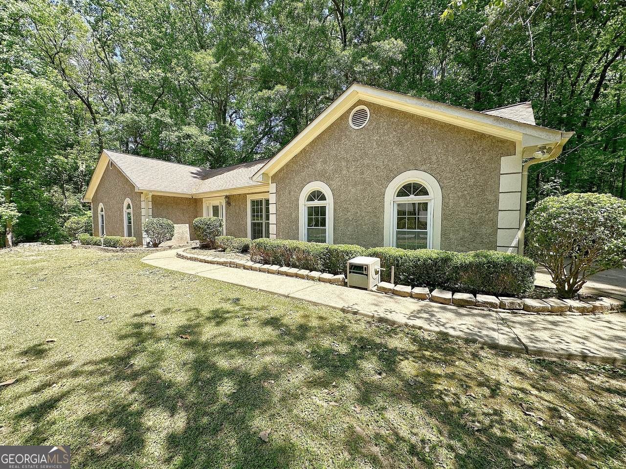 112 Greenbriar Trail - Photo 1