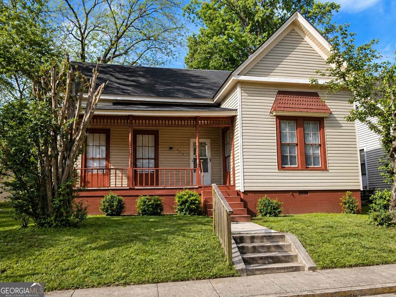 858 Tenney Avenue - Photo 1