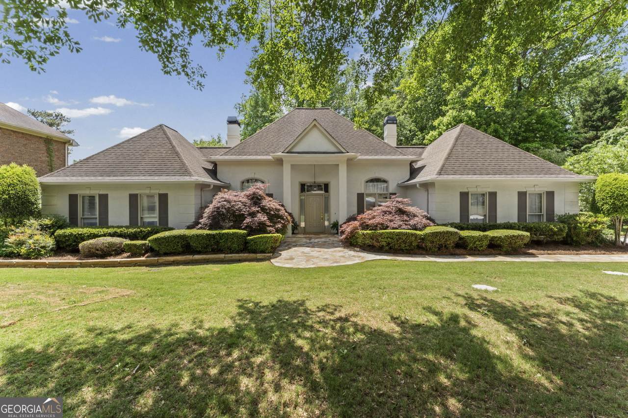 255 Northcrest Drive - Photo 1