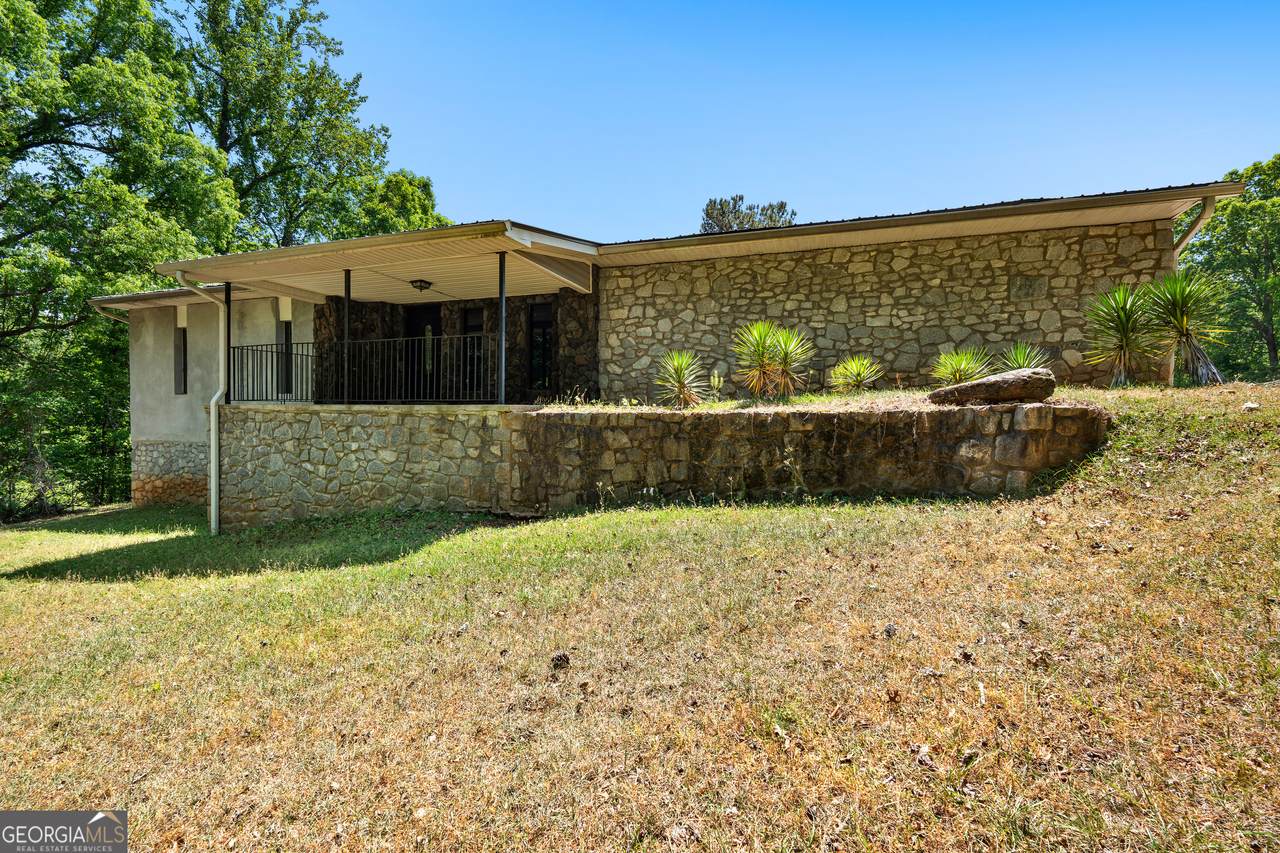 9530 Cedar Grove Road - Photo 1