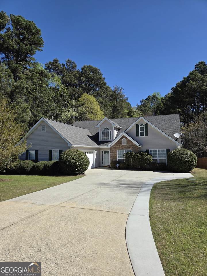 2575 Hamilton Parc Lane - Photo 1