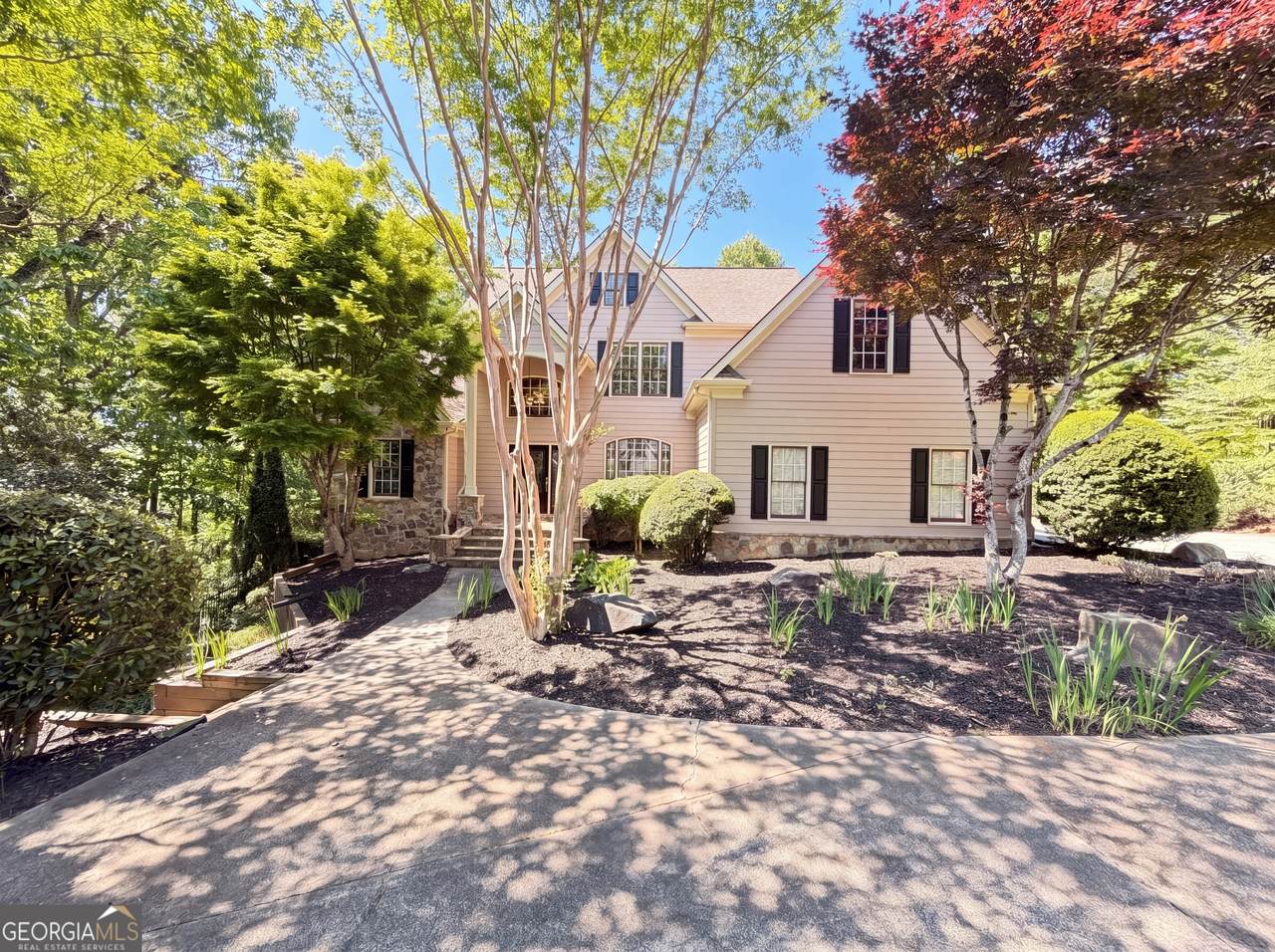 300 Ridgeview Trace - Photo 1