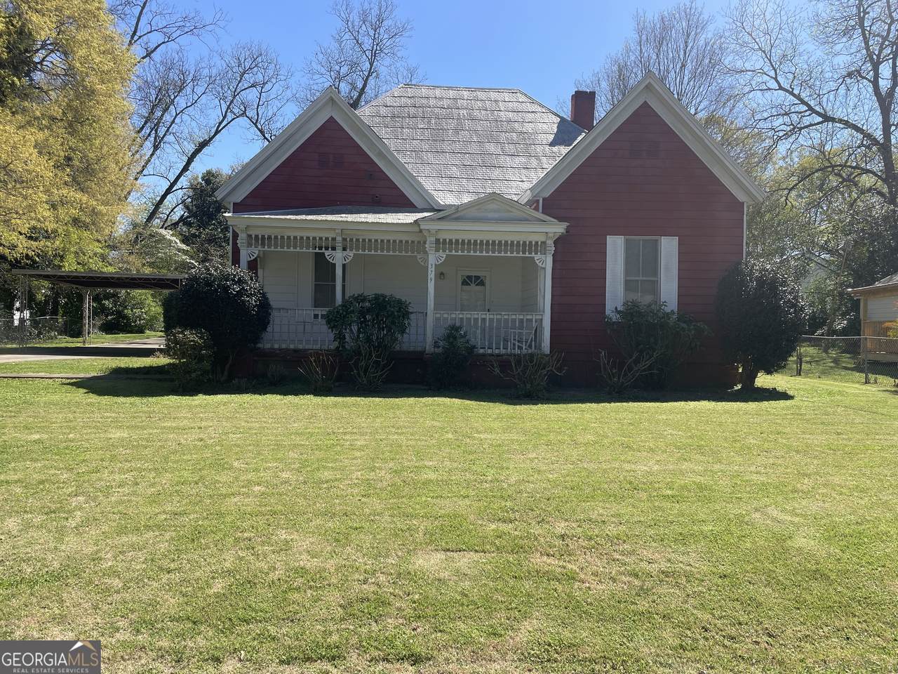 379 West Avenue - Photo 1