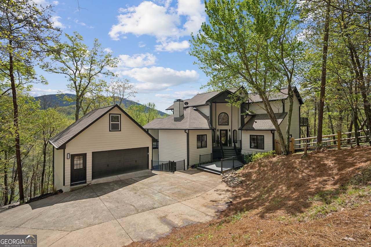 2020 Tamarack Drive - Photo 1