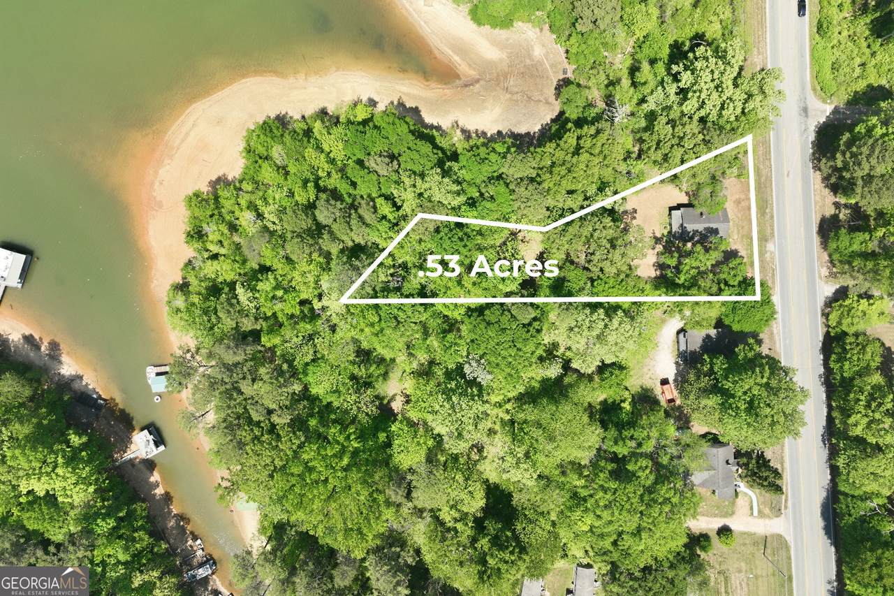 3243 Cleveland Highway - Photo 1