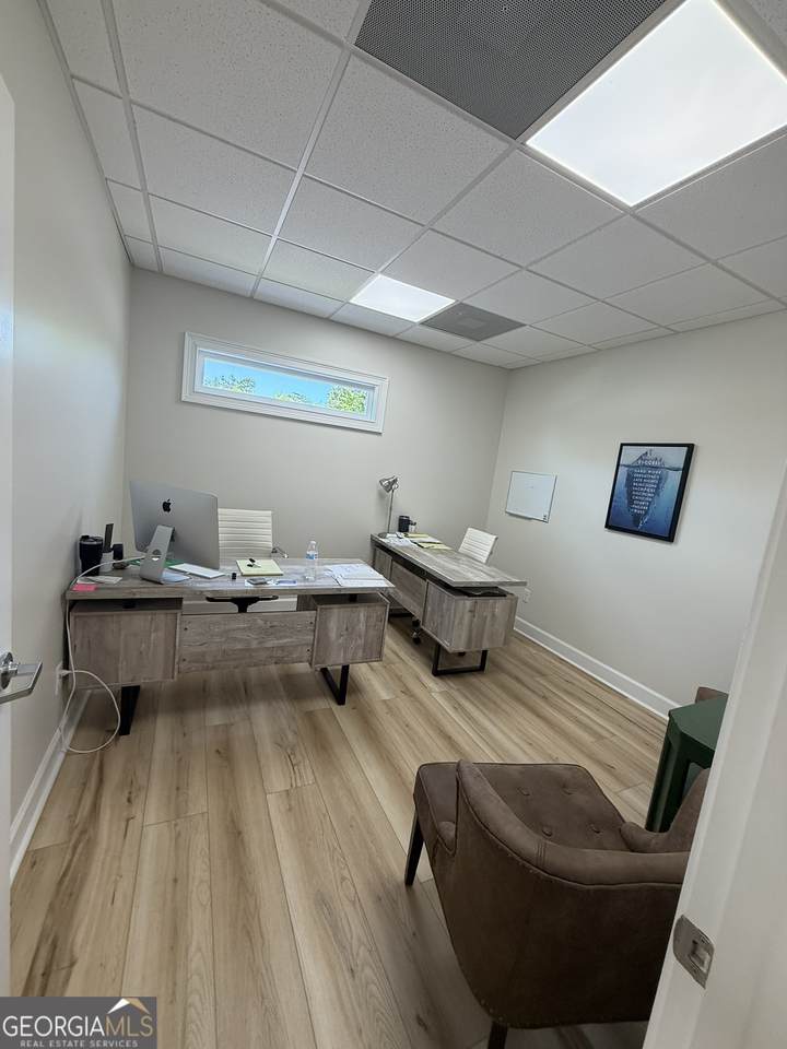 1550 Brampton Avenue - Photo 1