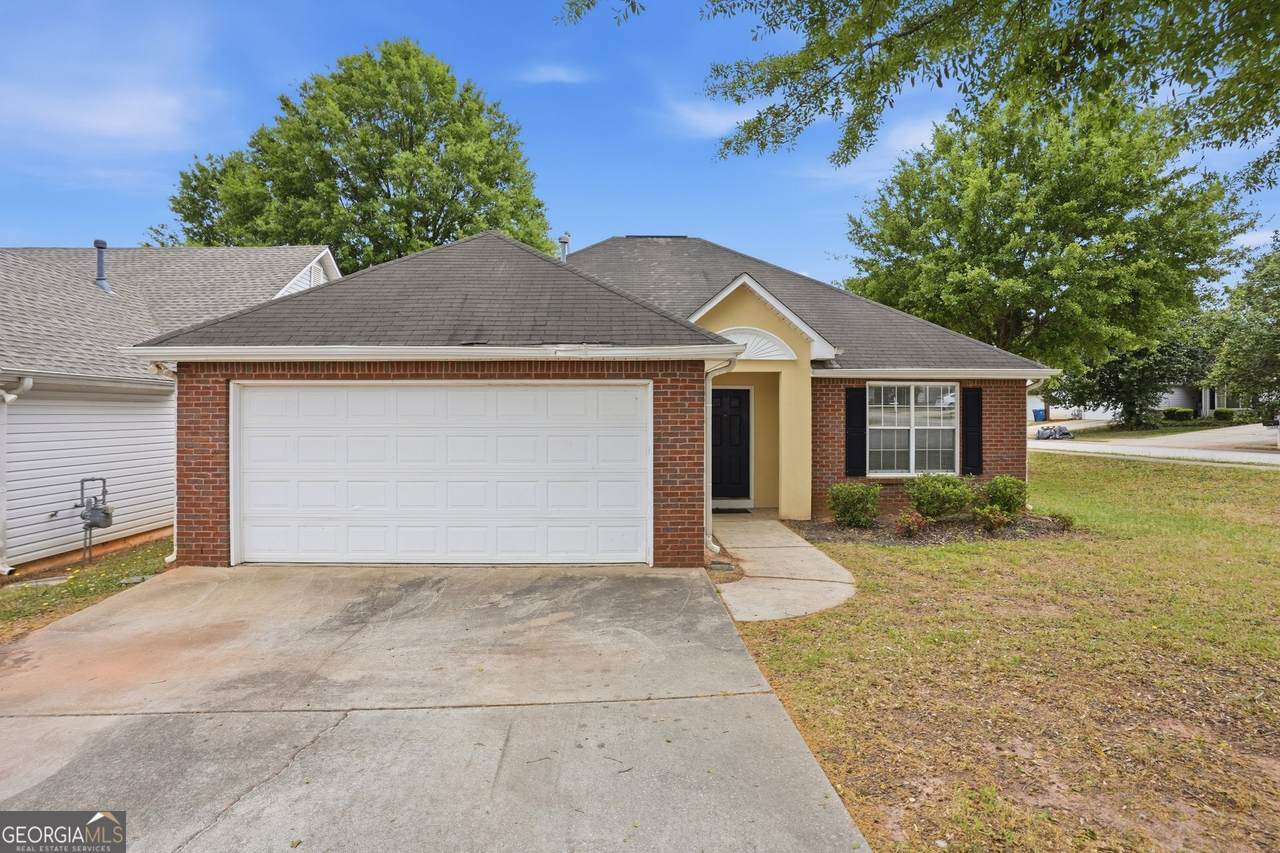 1805 Midcourt Way - Photo 1