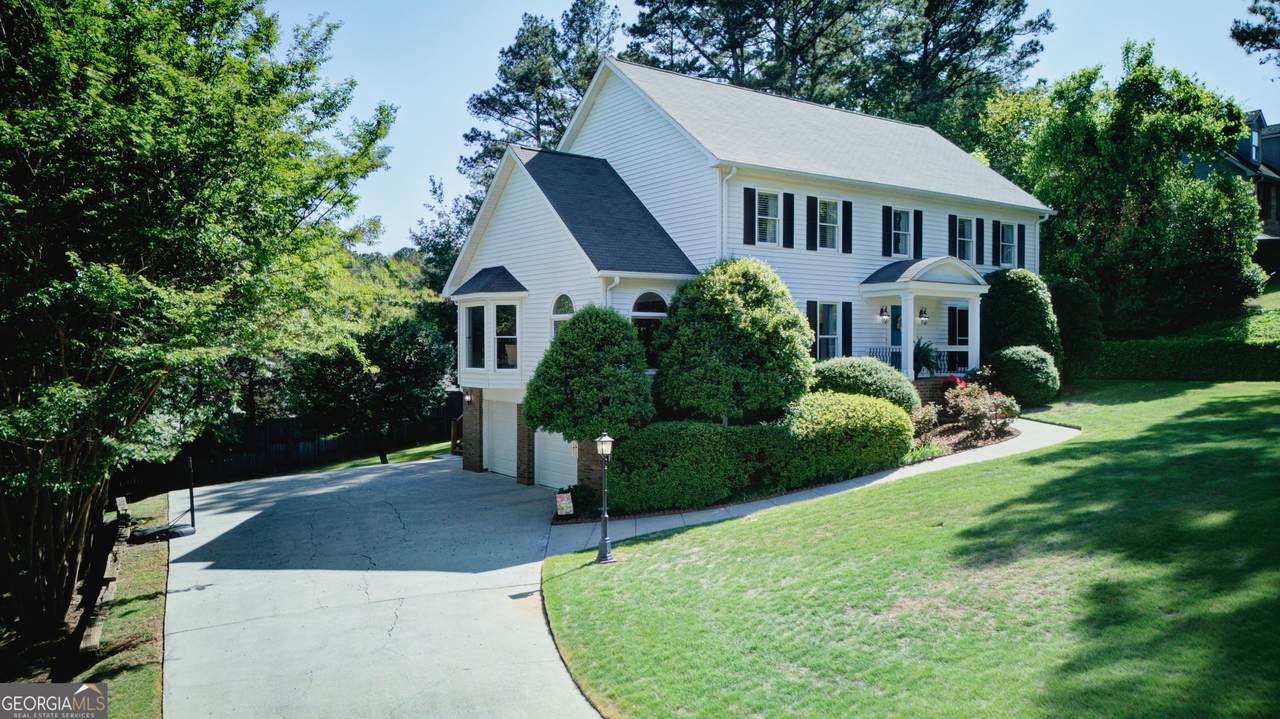 18 Shadowood Drive - Photo 1