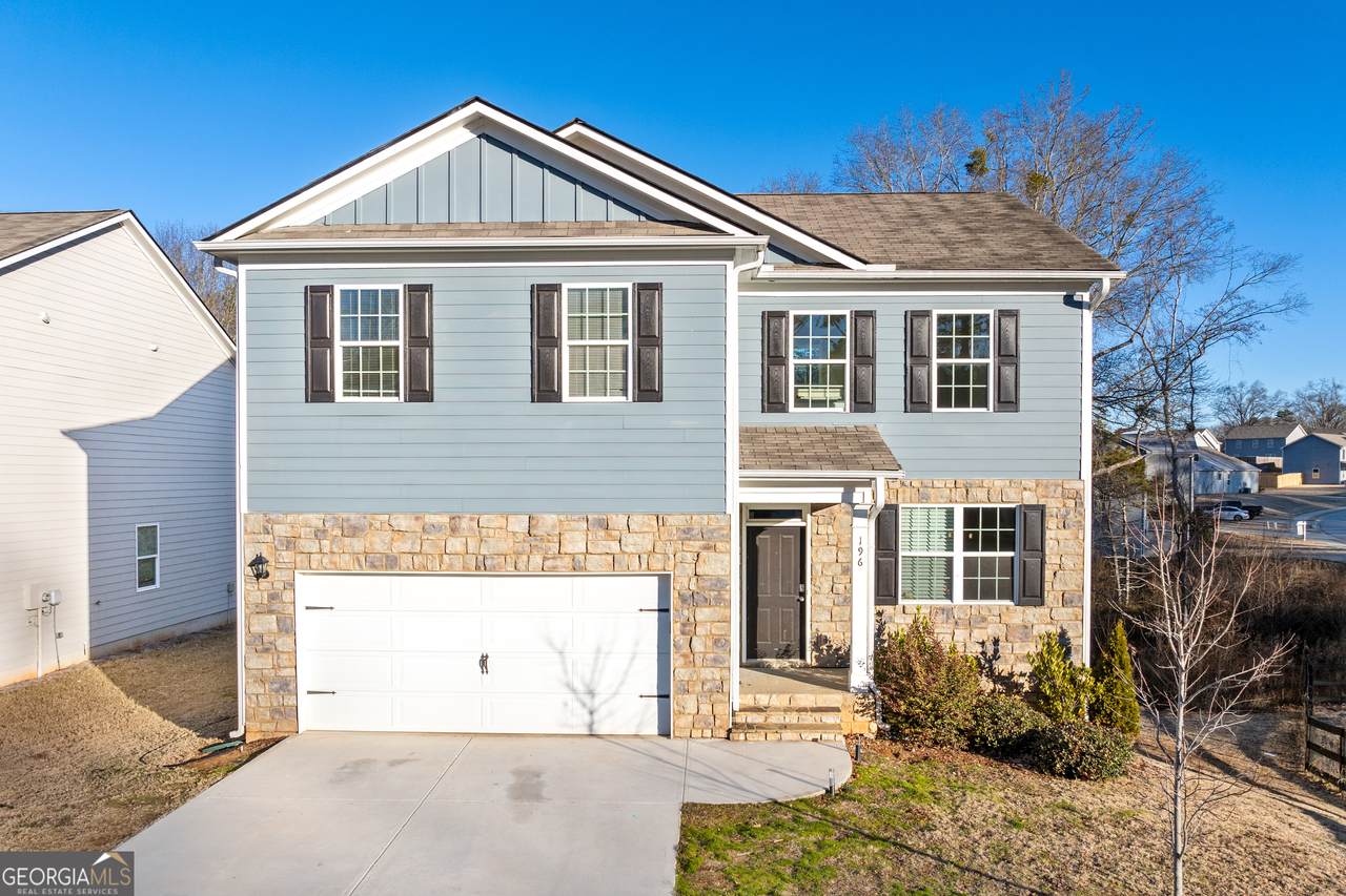 196 Embry Boulevard - Photo 1