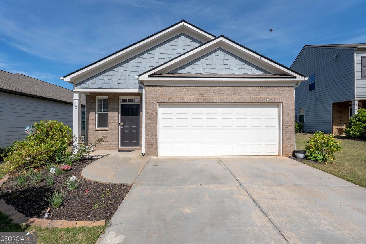 112 Brookside Way - Photo 1