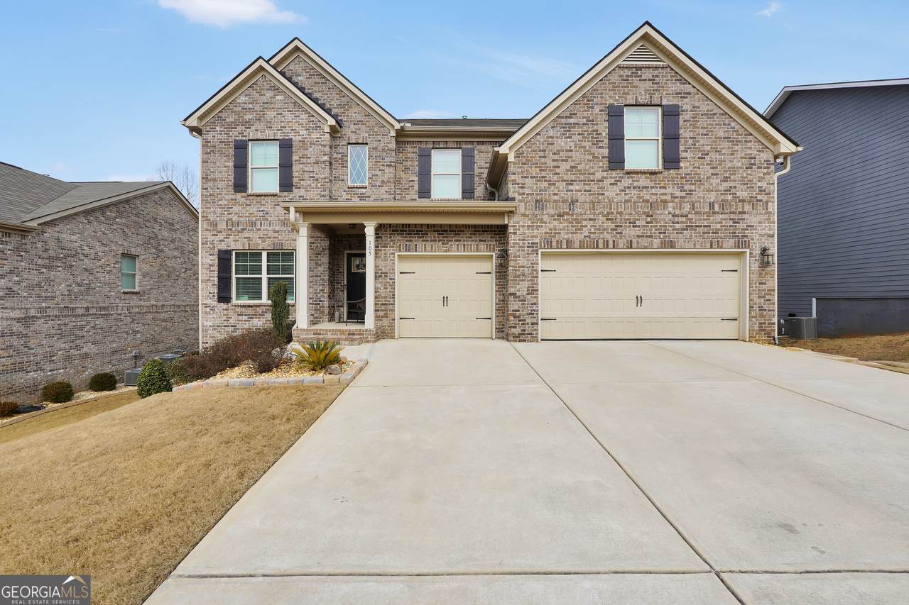 105 Hacienda Avenue - Photo 1