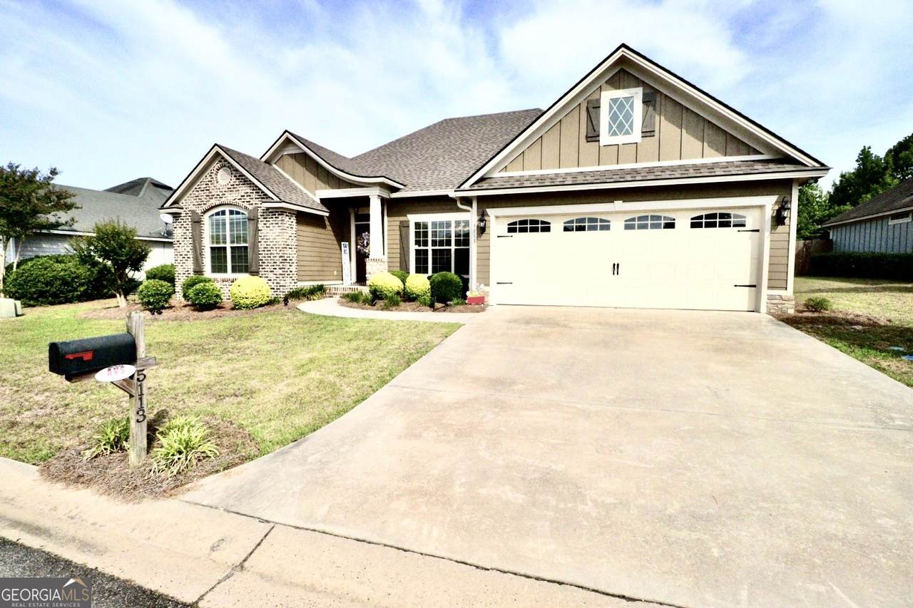 5113 Abbott Circle - Photo 1