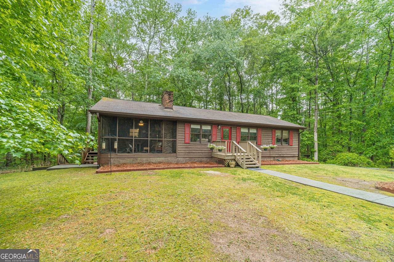 3661 Pennington Drive - Photo 1