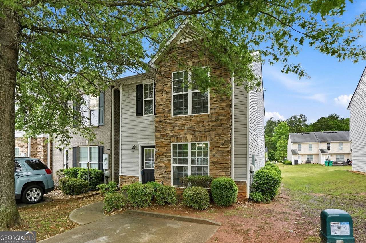 1792 Gold Finch Way - Photo 1