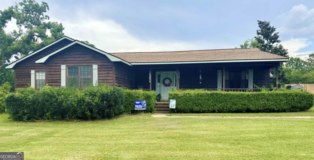 607 Oxley Boulevard - Photo 1