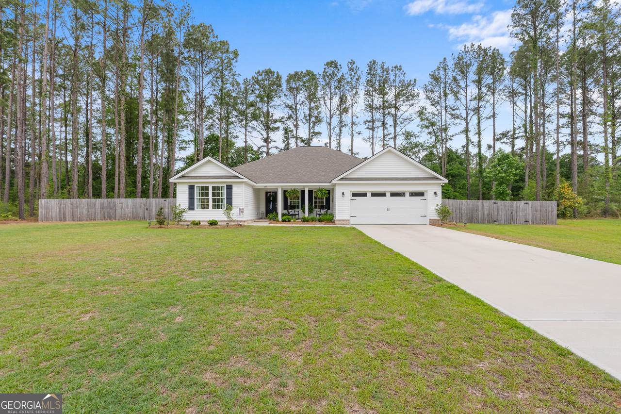343 Tallulah Bend - Photo 1
