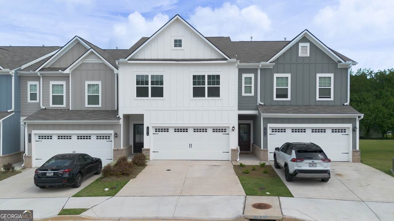 1074 Chastain Drive - Photo 1