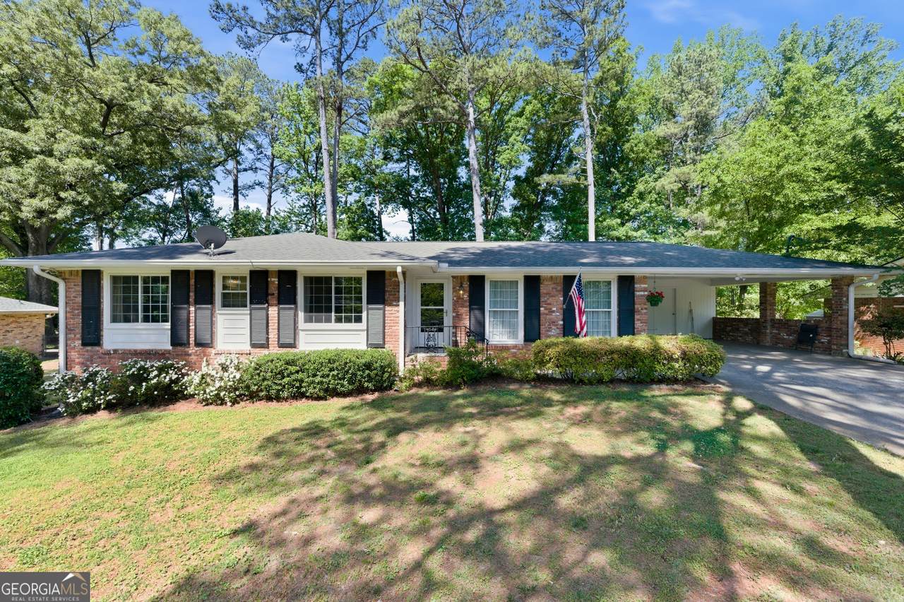 2196 Winding Way - Photo 1
