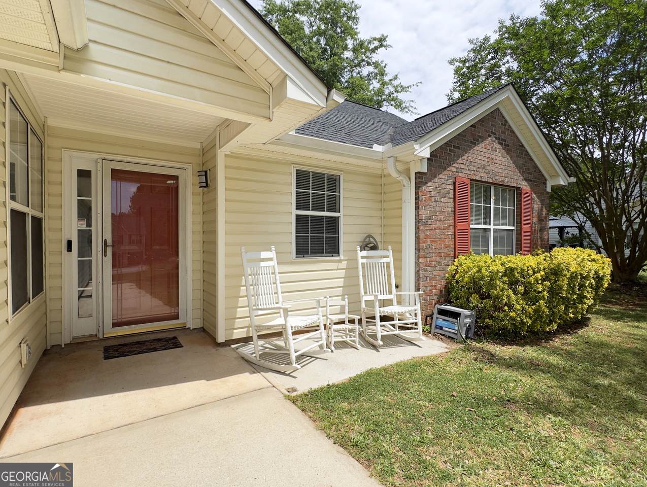 103 Cody Drive - Photo 1