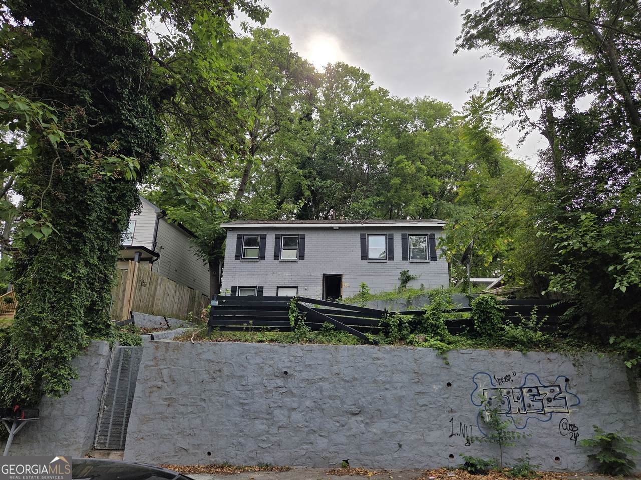 420 Griffin Street - Photo 1