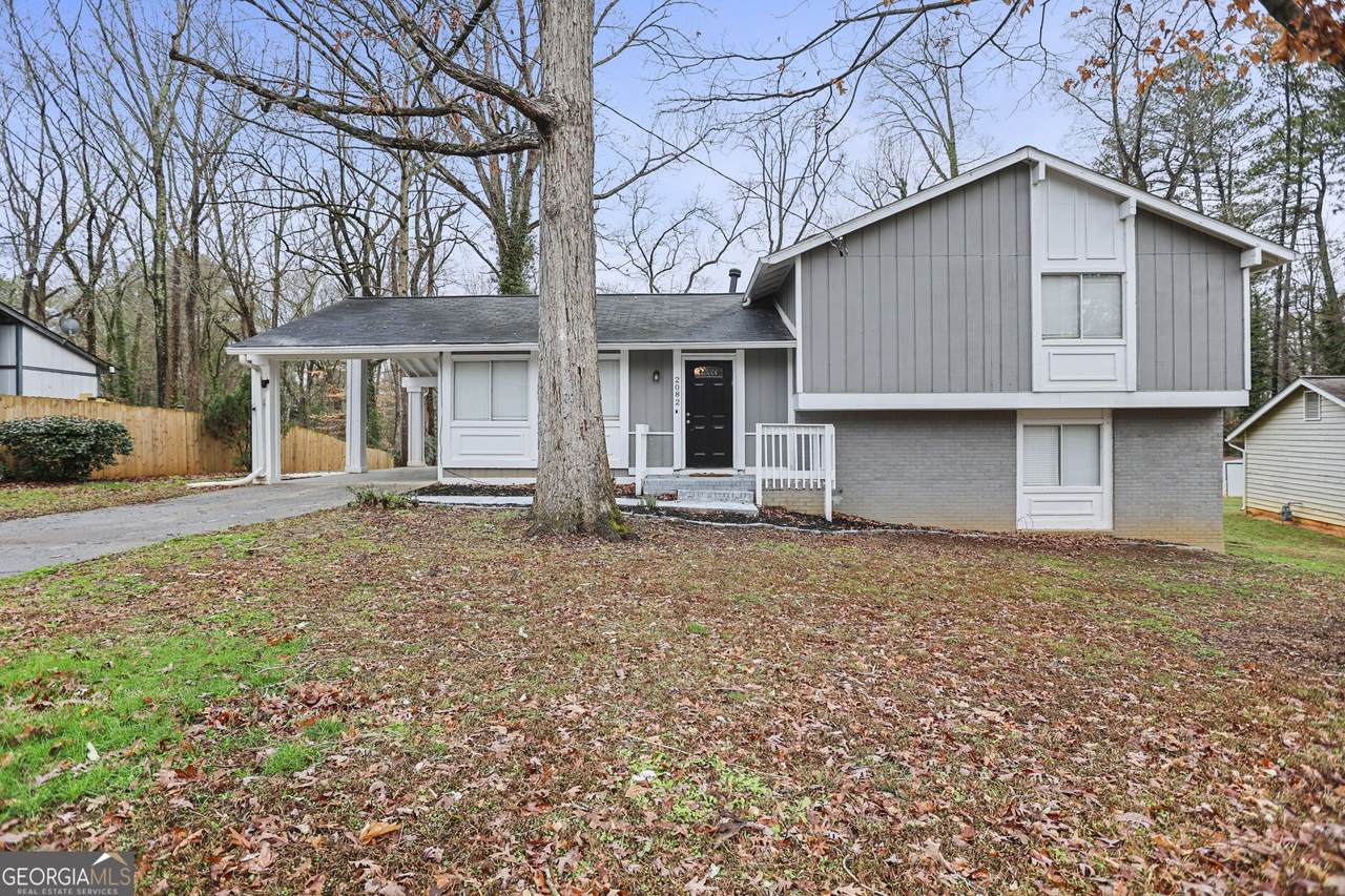2082 Marble Arch Drive - Photo 1