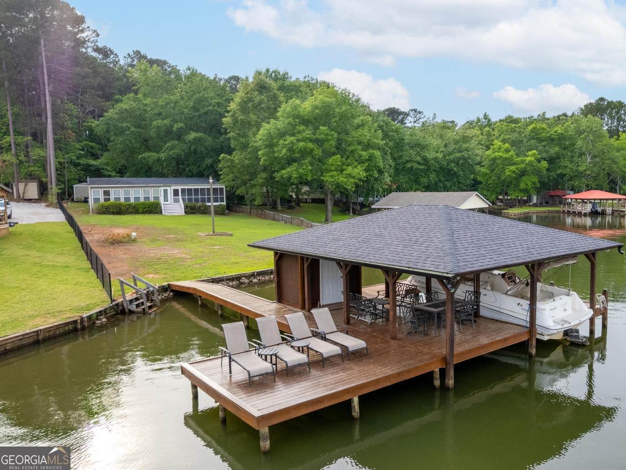 113 Knight Cove - Photo 1