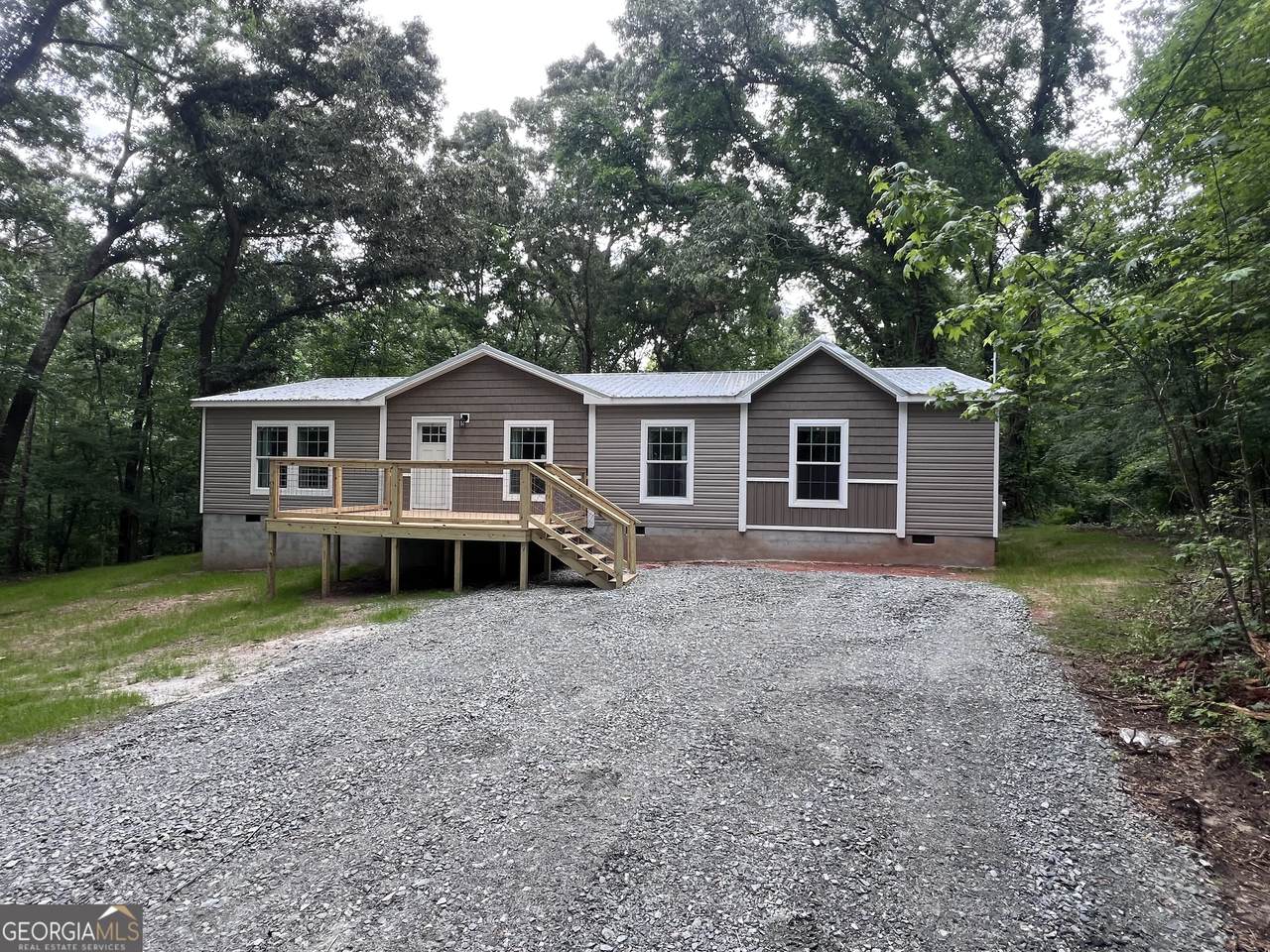 112 Autumn Lane - Photo 1