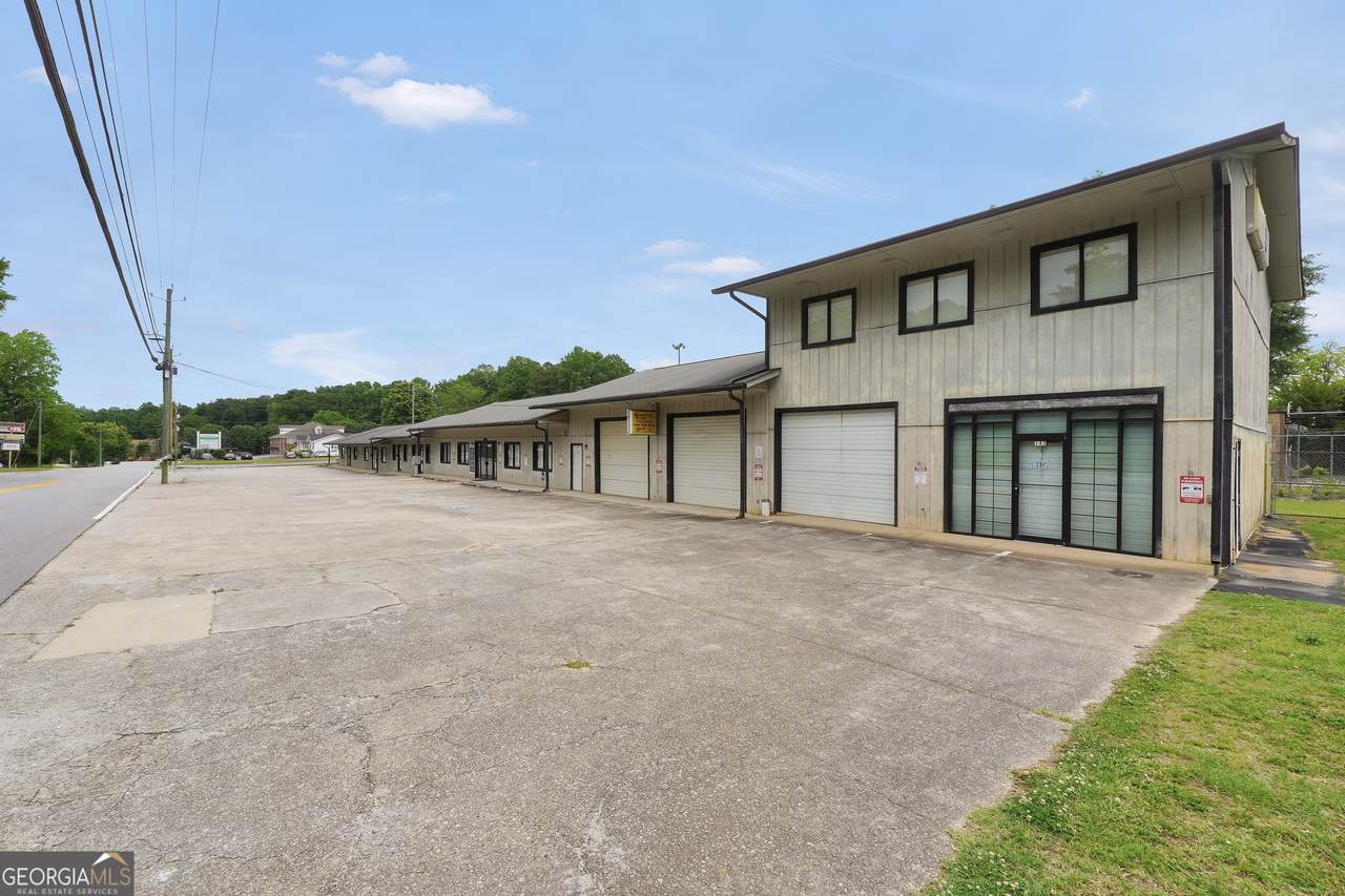 147 Burke Street - Photo 1