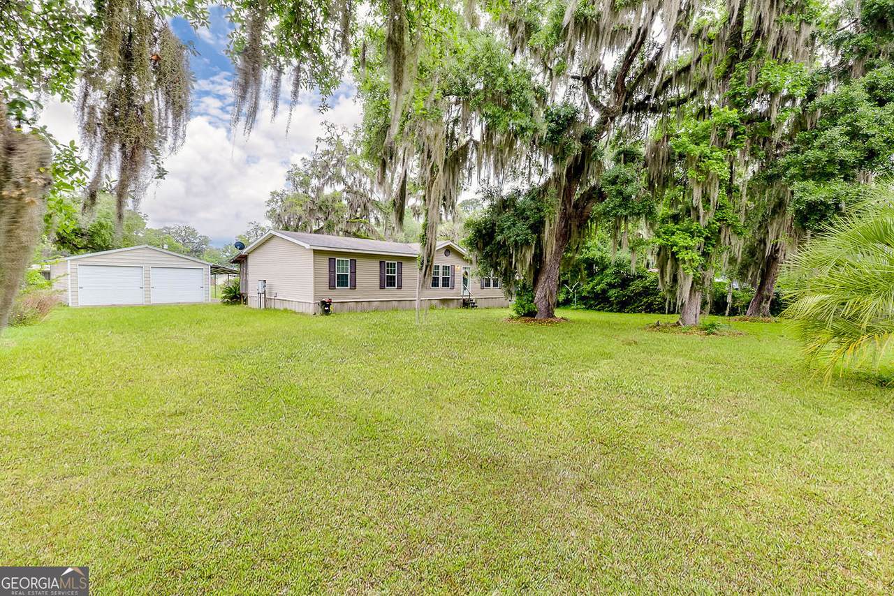 1110 New Shellman Road - Photo 1