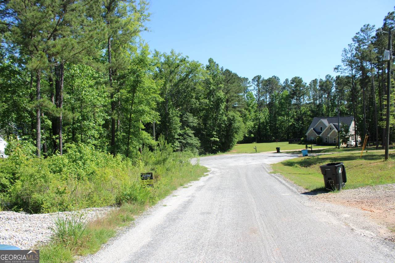 343 Singley Drive - Photo 1
