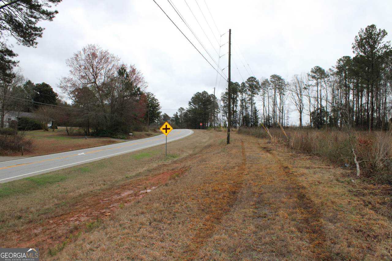1262 Highway 16 - Photo 1