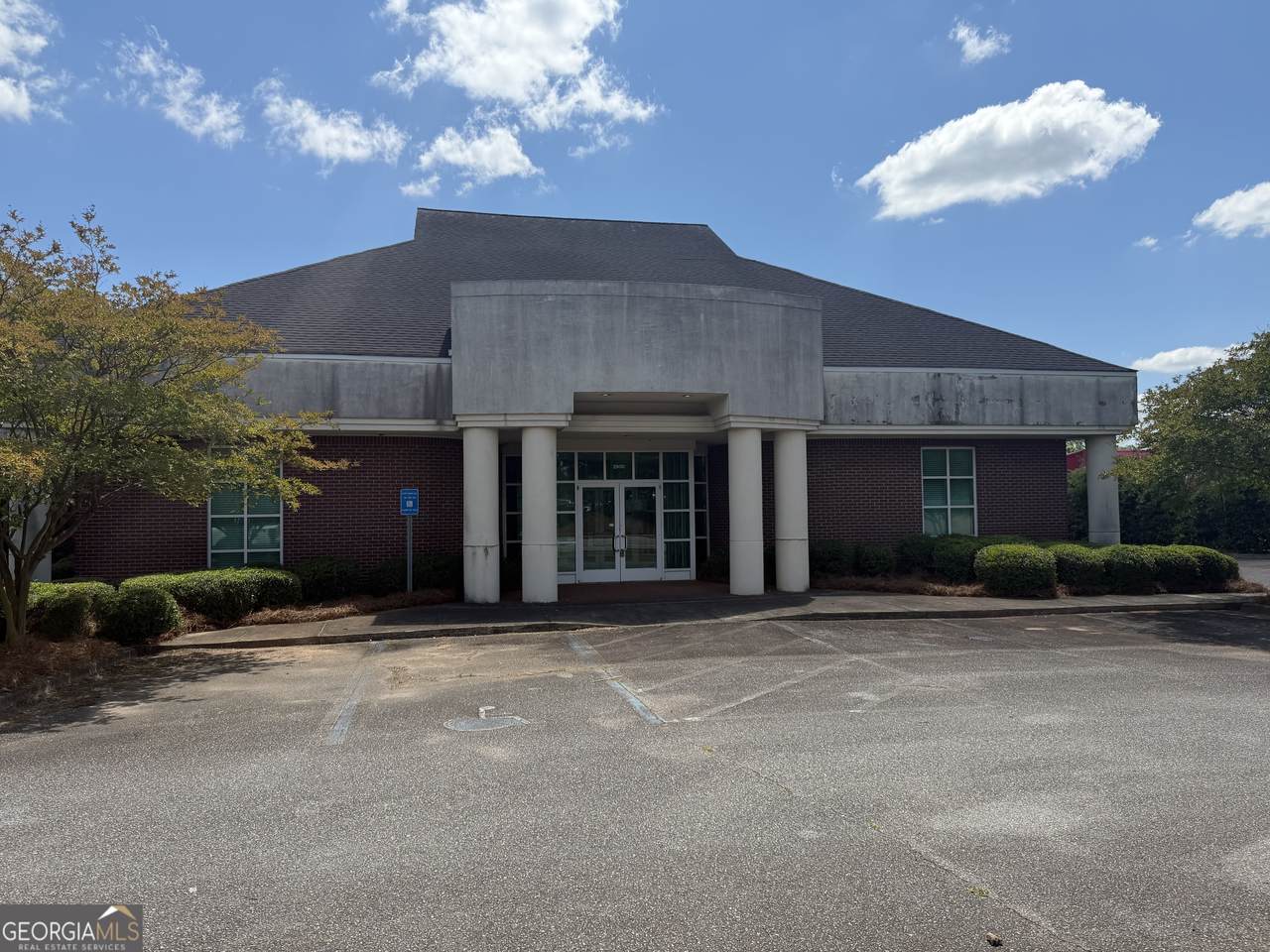 2900 Lexington Road - Photo 1