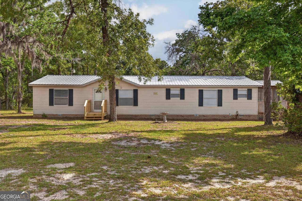 110 Douglas Loop - Photo 1